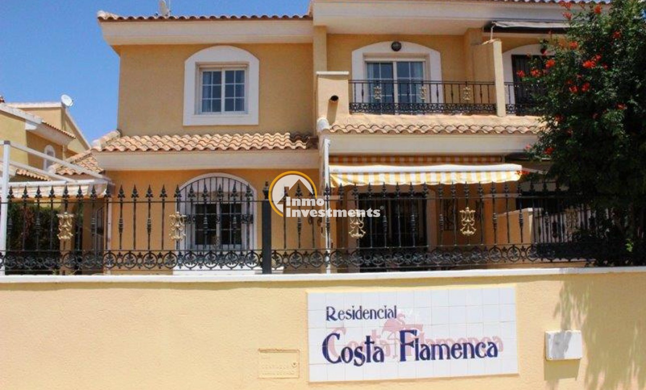Reventa - Chalet pareado - Playa Flamenca