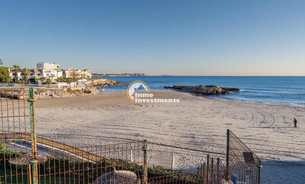 Resale - Apartment - Cabo Roig - Beachside