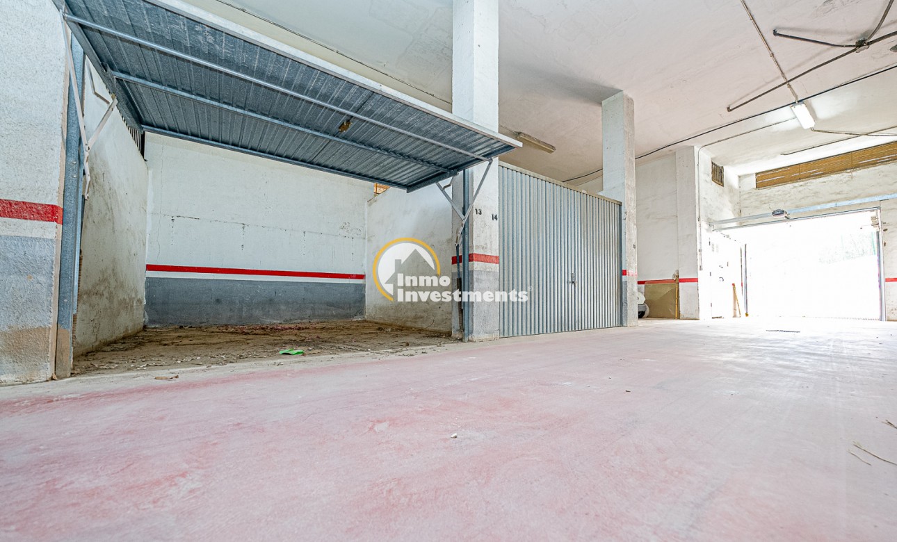 Location long terme - Garage - Villamartin - Plaza