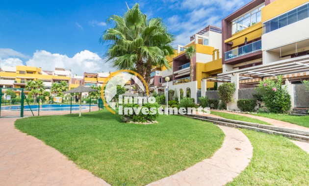 Apartamento en venta en Playa Flamenca, Orihuela, España
